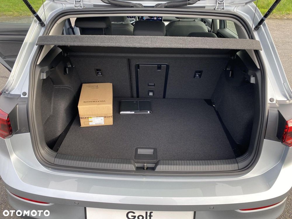 Volkswagen Golf - 20
