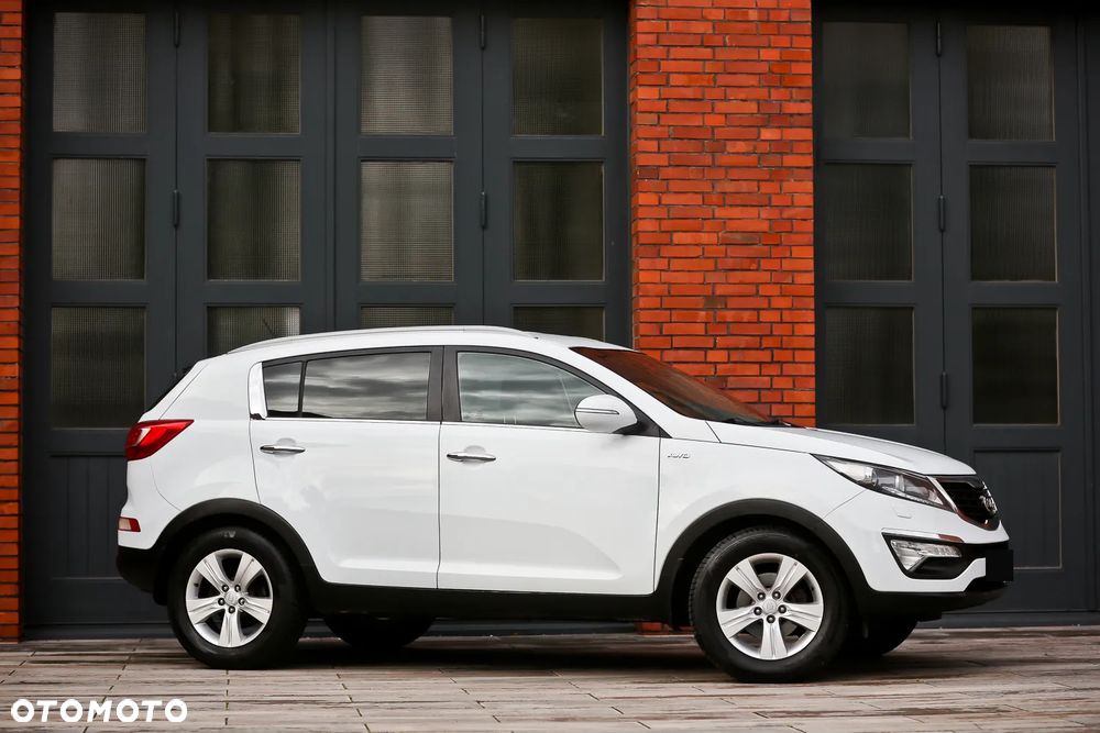Kia Sportage 2.0 CRDI 4WD Automatik Spirit - 3