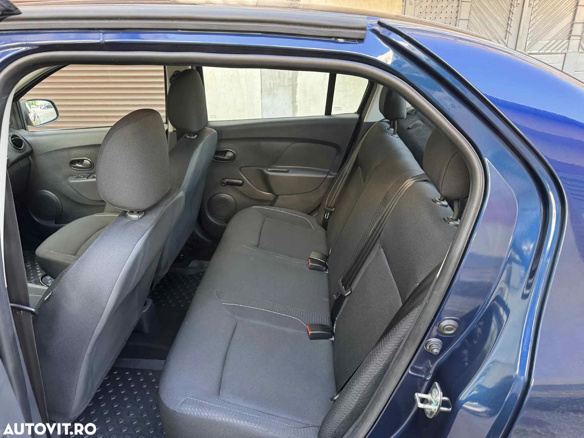 Dacia Logan - 5