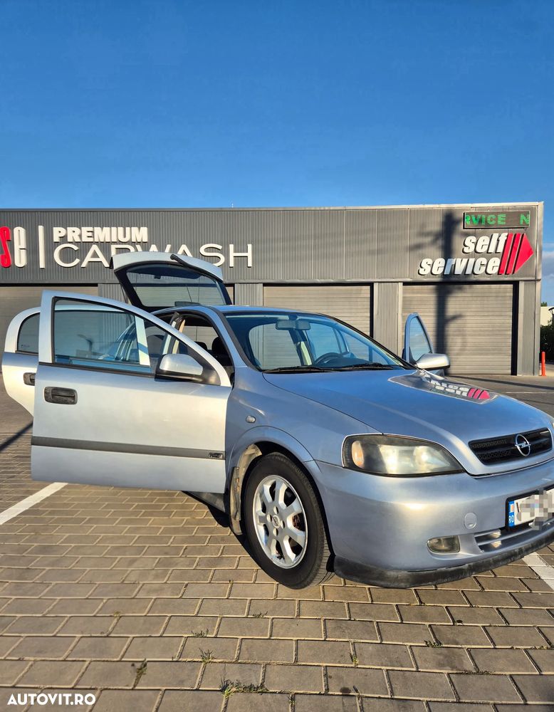 Opel Astra 1.6 - 5