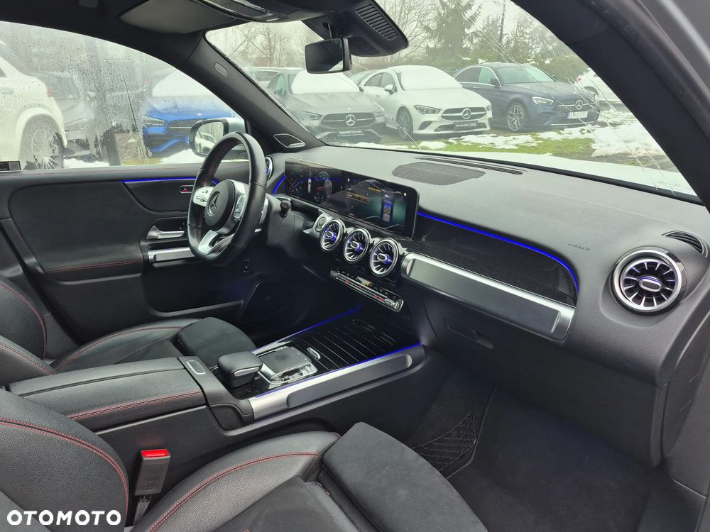 Mercedes-Benz GLB 200 AMG Line 7G-DCT - 29