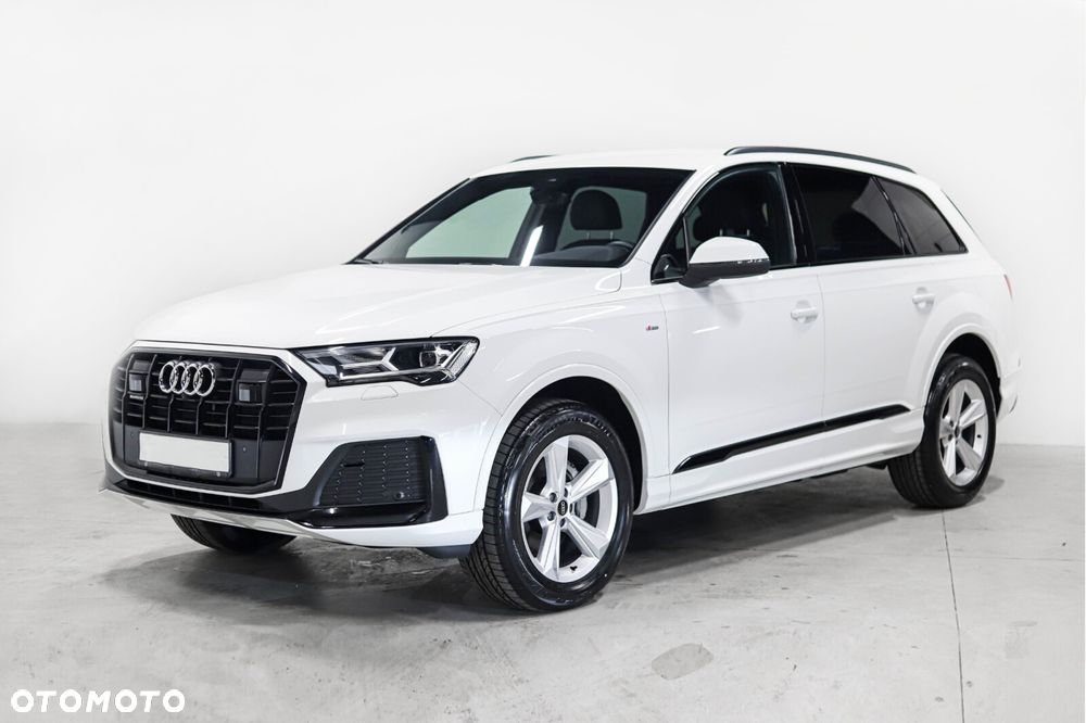 Audi Q7 - 1
