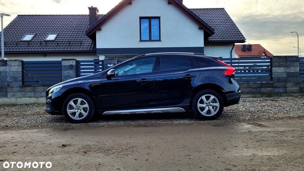Volvo V40 D3 Geartronic Summum - 6