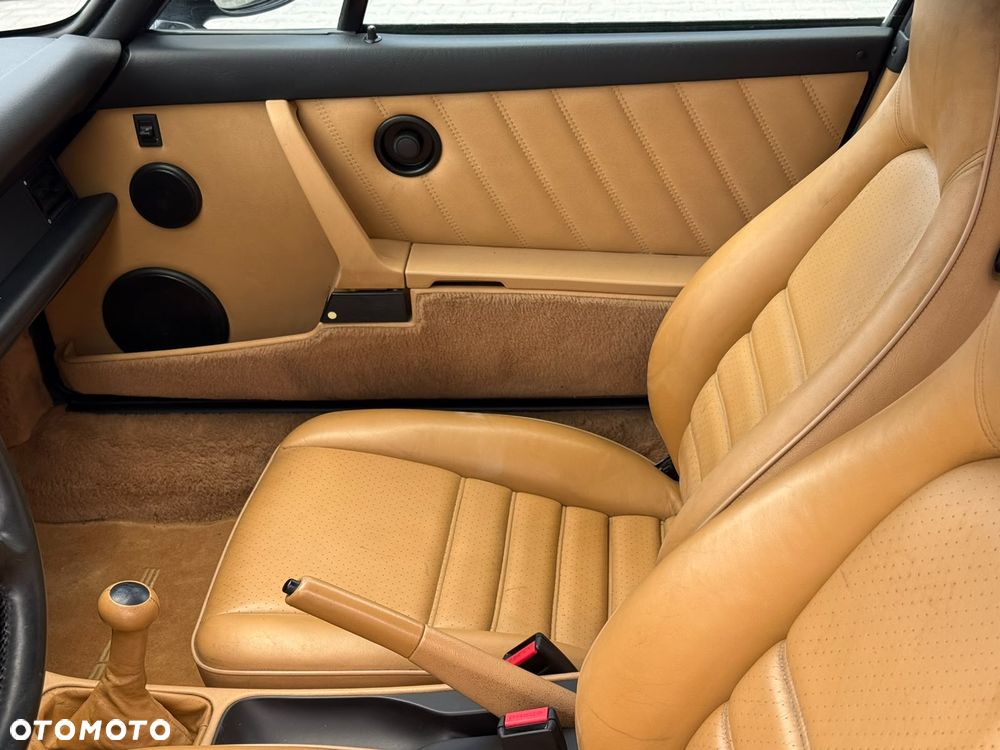 Porsche 911 2 - 16