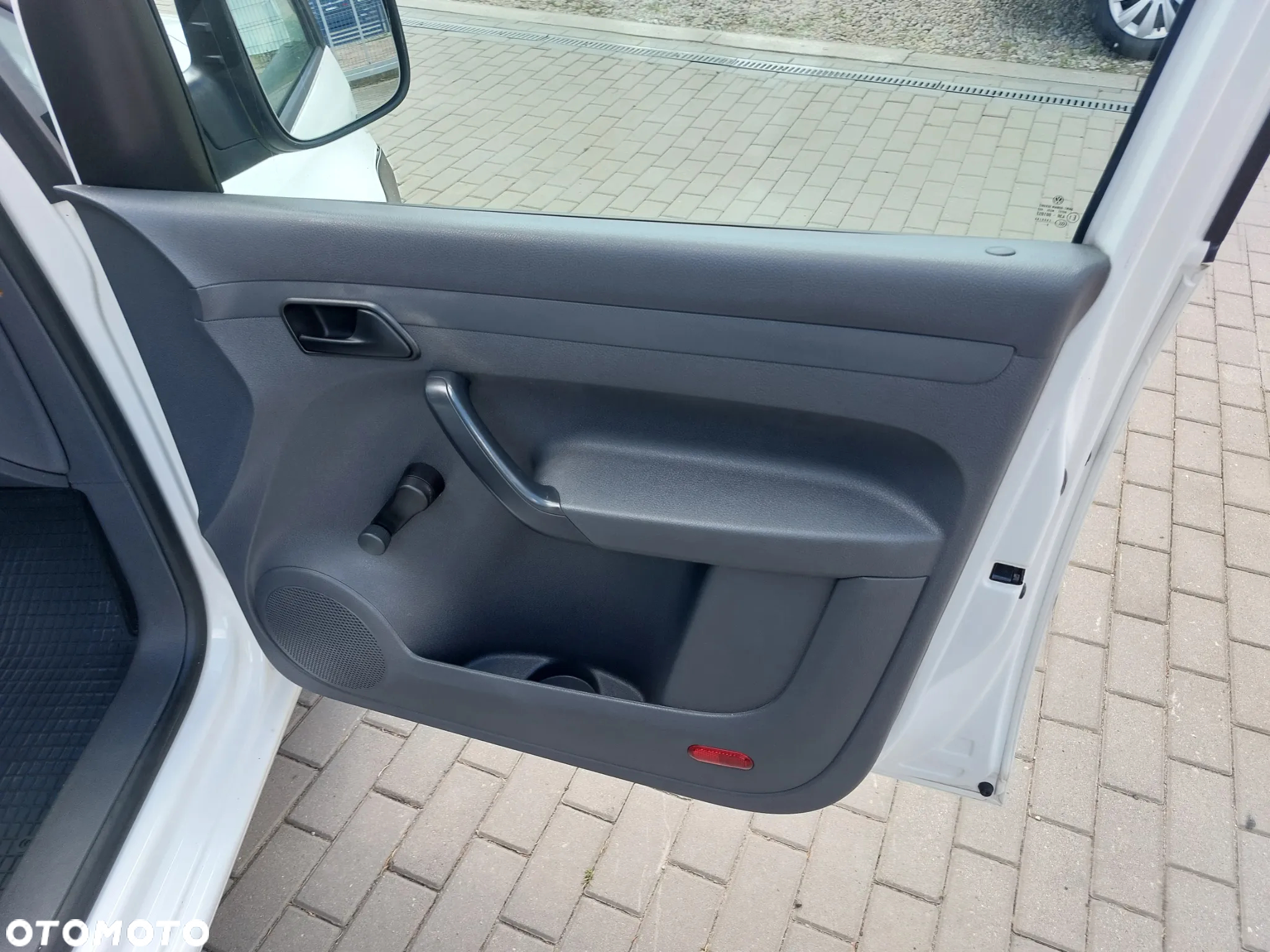 Volkswagen Caddy 1.6 TDI Comfortline - 17