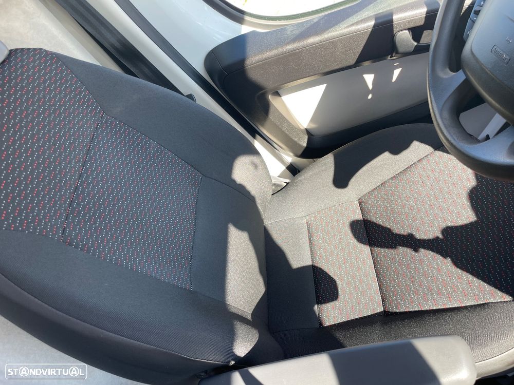 Peugeot Boxer 2.0 BlueHDi 330 L1H1 - 8