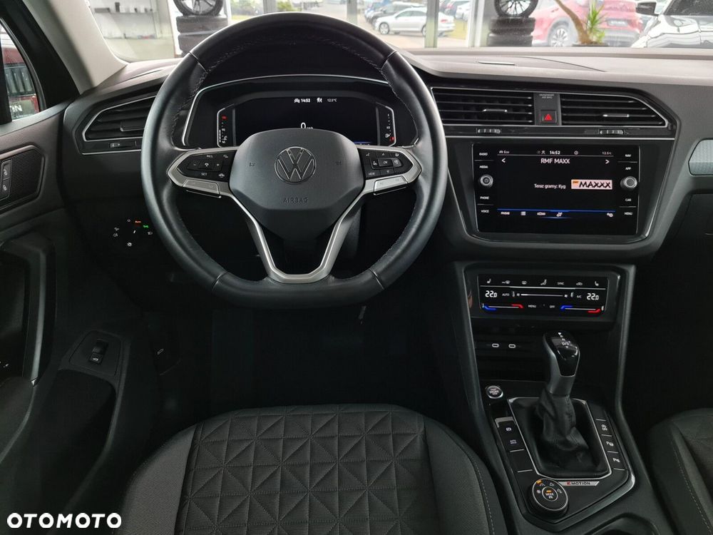 Volkswagen Tiguan 2.0 TSI 4Mot Life DSG - 17