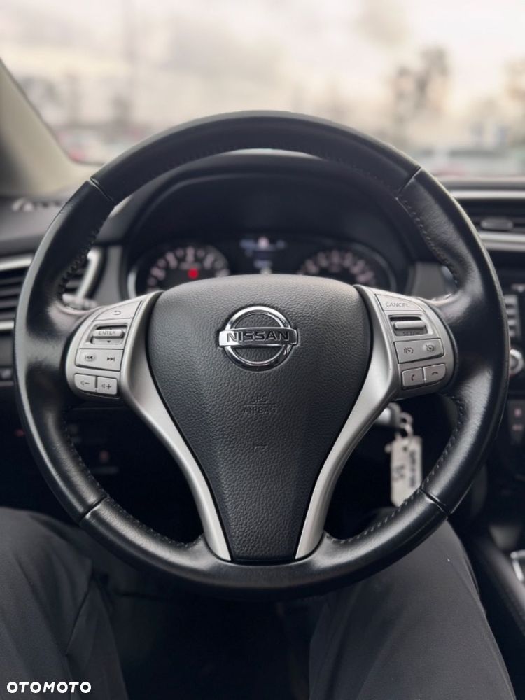 Nissan Qashqai - 32