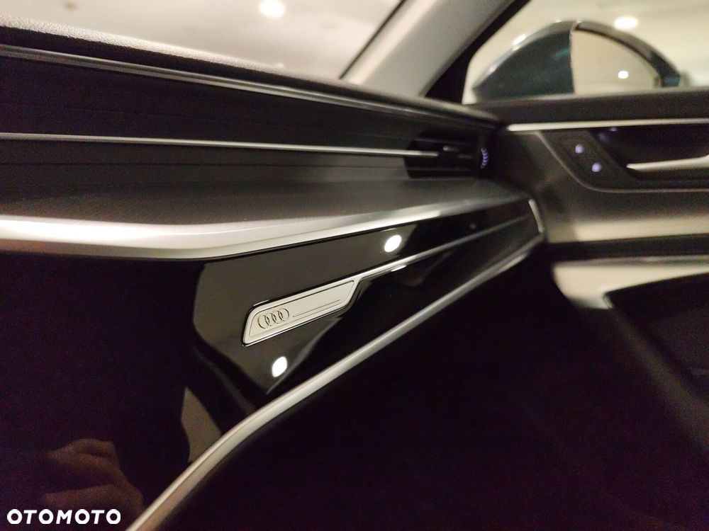Audi A6 Avant - 25