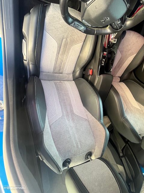 Peugeot e-208 GT Pack - 19