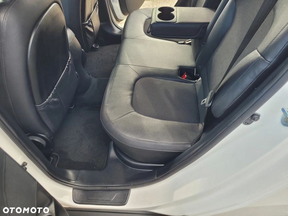 Hyundai ix35 1.6 2WD blue Trend - 22