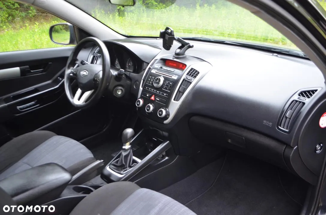 Kia ProCeed Pro_cee'd 1.4 M - 26