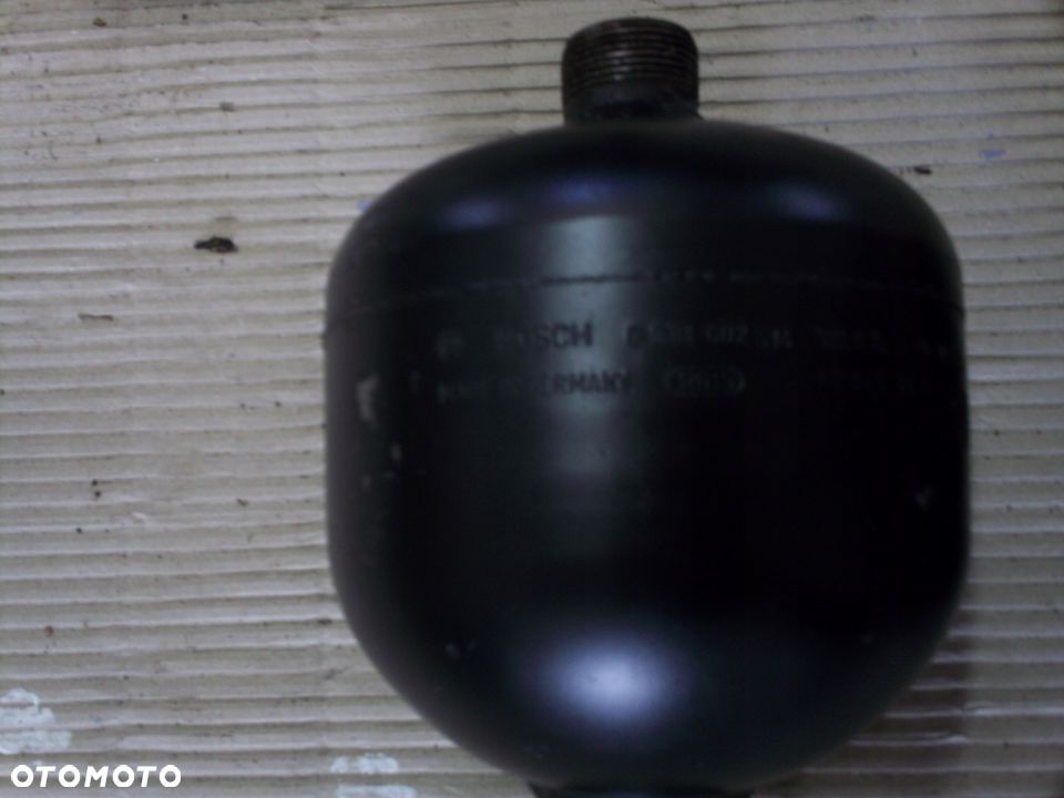 AKUMULATOR HYDRAULICZNY Massey Ferguson MF 7254 01 - 3