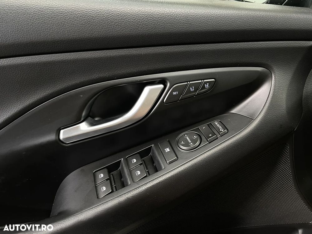 Hyundai i30 1.0 T-GDI 48V-Hybrid DCT N-Line - 22