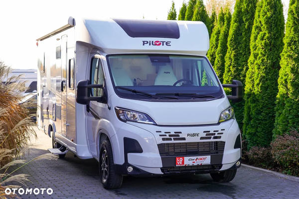 PILOTE P740 FGJ