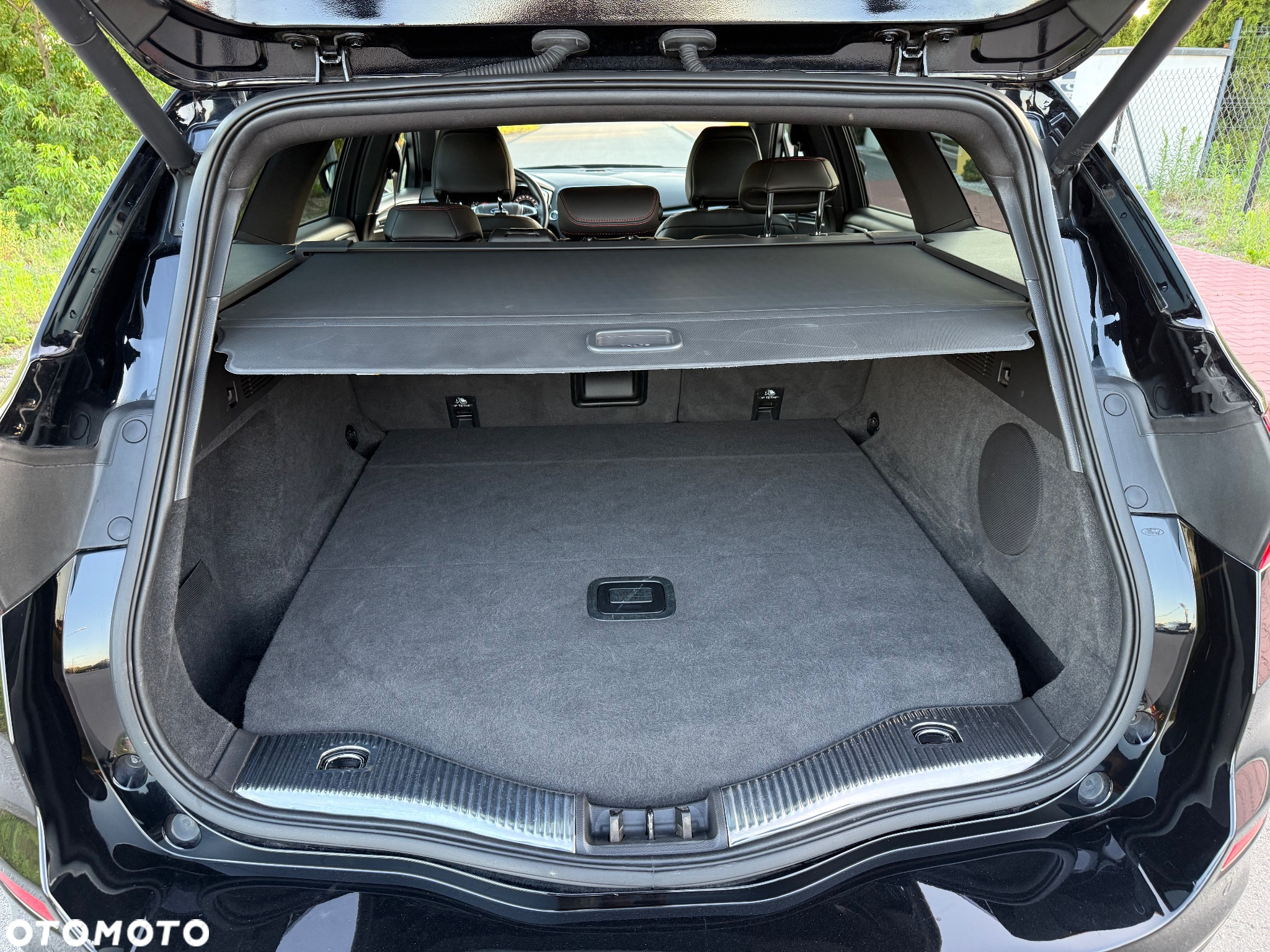 Ford Mondeo 2.0 TDCi ST-Line PowerShift - 33