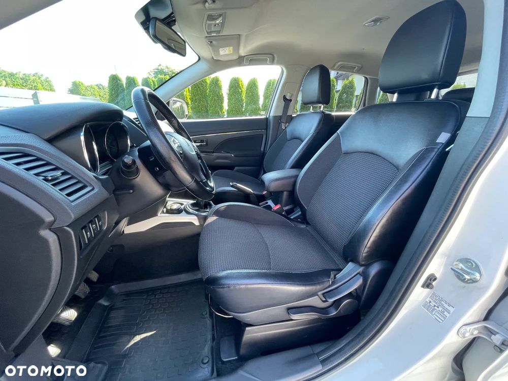 Peugeot 4008 - 13
