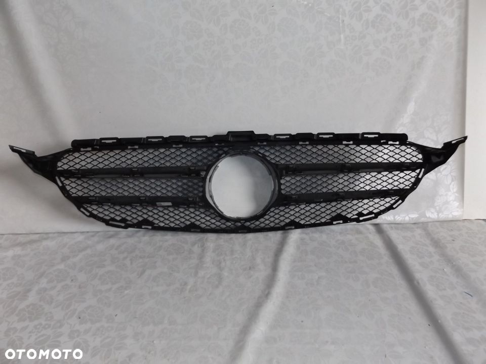 GRILL GRIL ATRAPA MERCEDES C-KLASA W205 2014- - 5