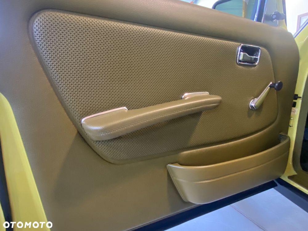 Mercedes-Benz W123 - 13