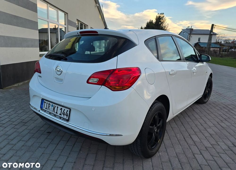 Opel Astra 1.6 Active - 3