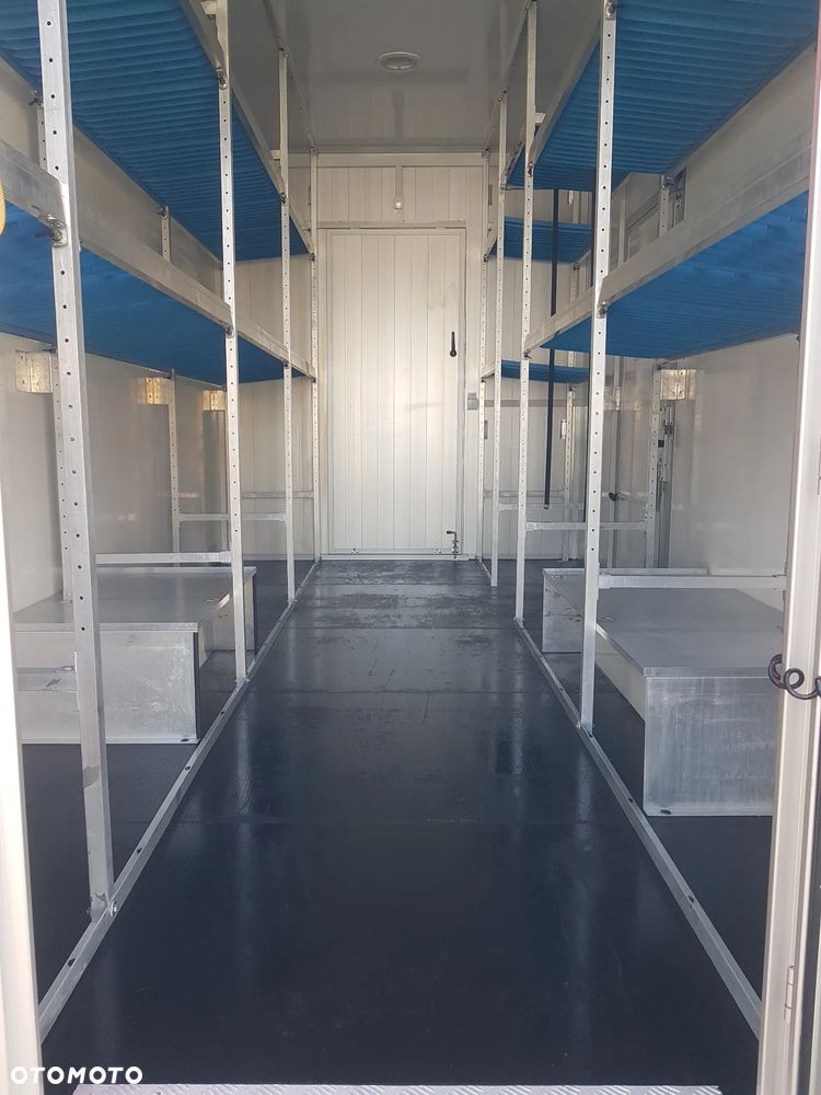 Iveco DAILY KONTENER NISKOPODŁOGOWY 4,43x2,23x2,42 SKLEP BAR FOODTRUCK KAMPER KLIMA - 17