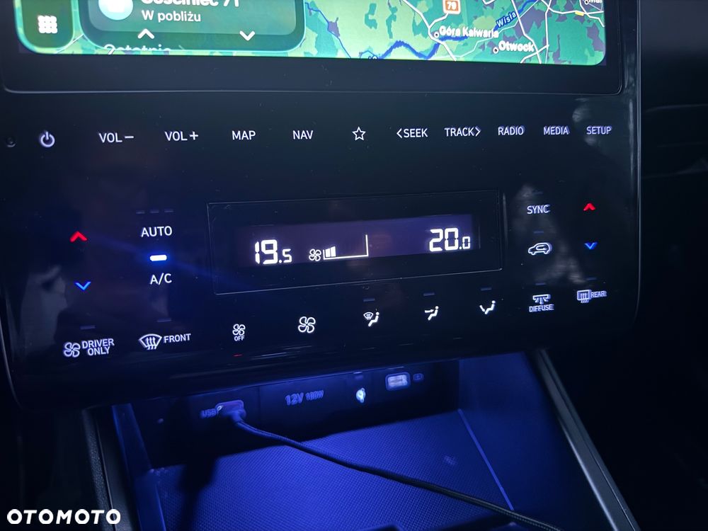 Hyundai Tucson 1.6 T-GDi HEV Executive 2WD - 19