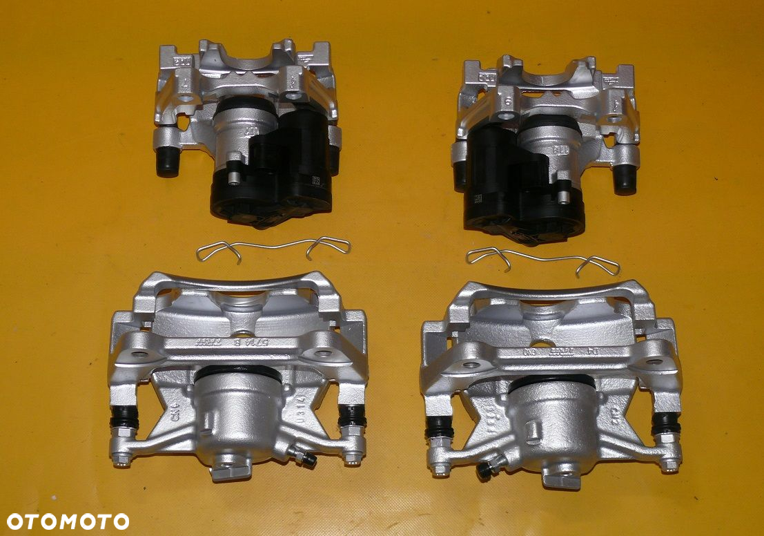 ZACISKI LEWY PRAWY PRZÓD TYŁ VW PASSAT B8 312 300 - 10