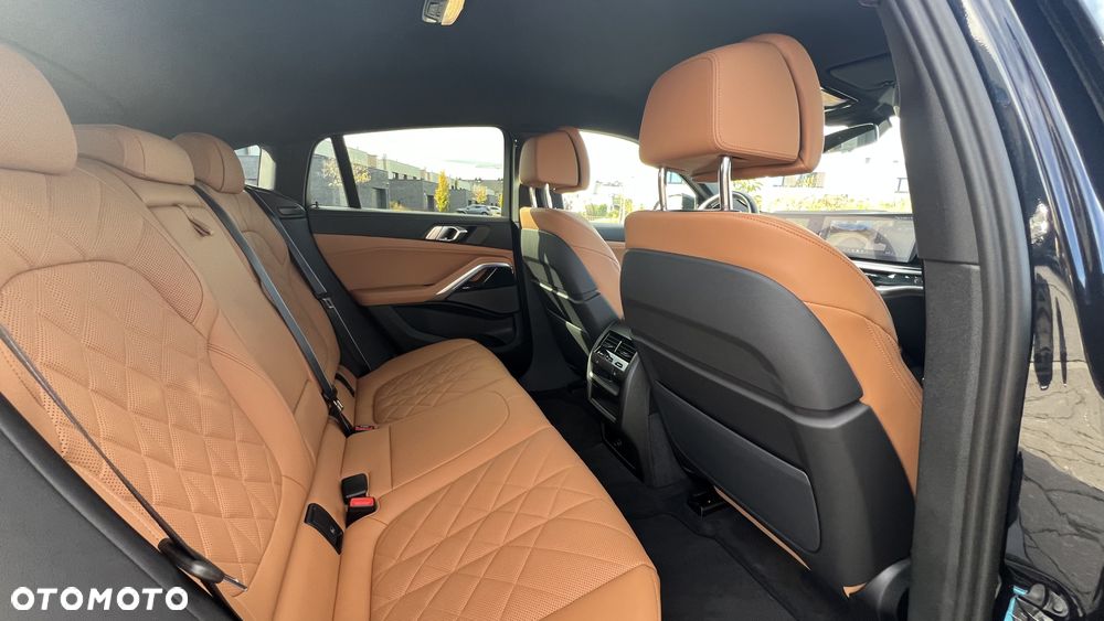 BMW X6 xDrive40i mHEV sport - 19