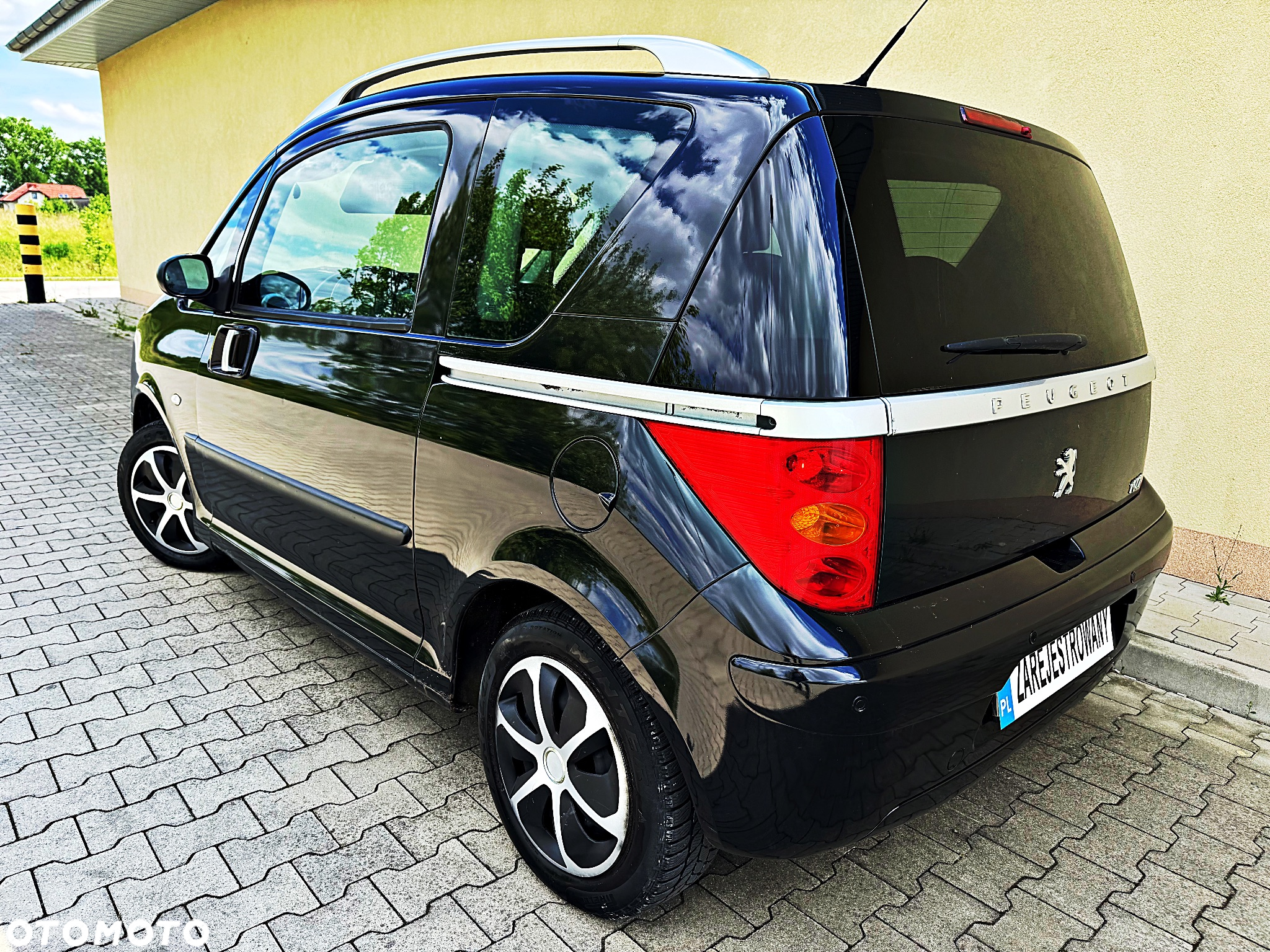 Peugeot 1007 1.4 Trendy - 20