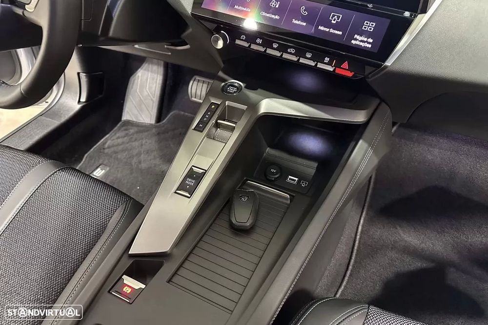 Peugeot 308 1.2 PureTech Allure EAT8 - 33