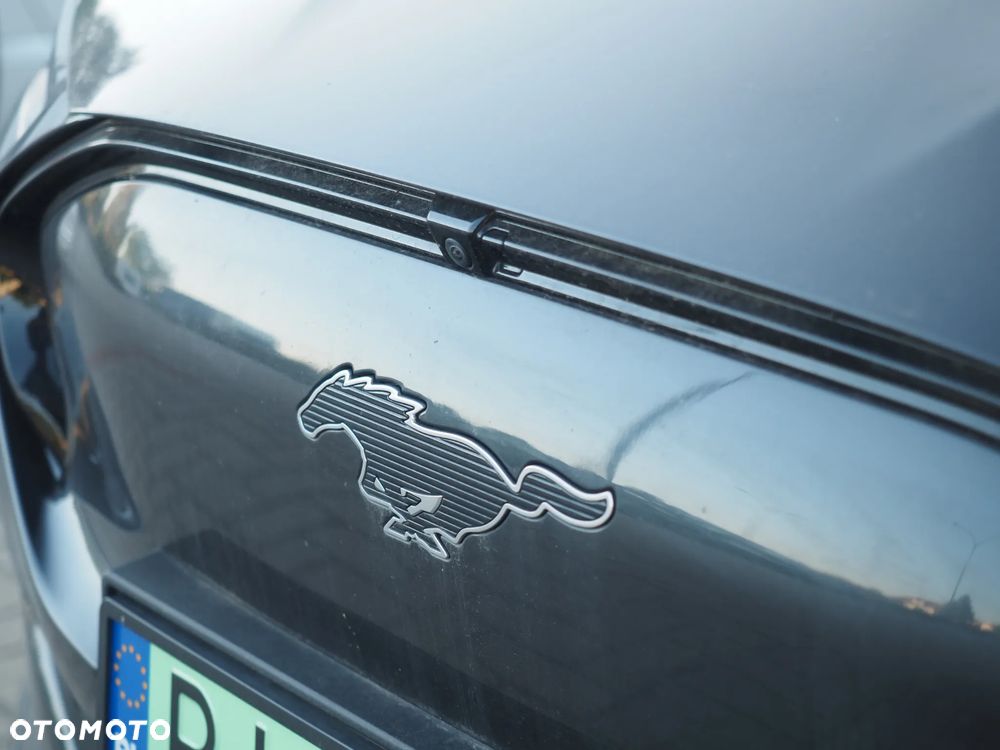 Ford Mustang Mach-E AWD PREMIUM - 10