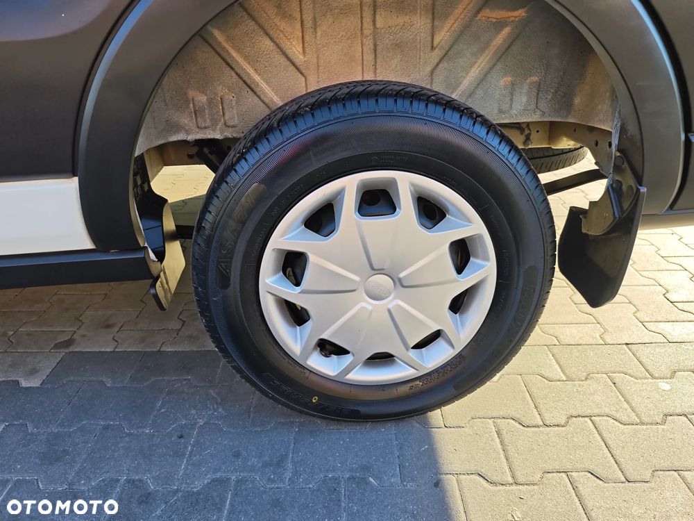 Ford Transit - 16