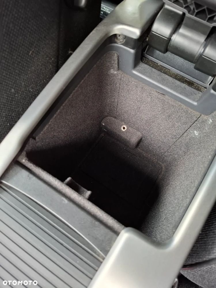 Volvo V50 1.8 Kinetic - 31
