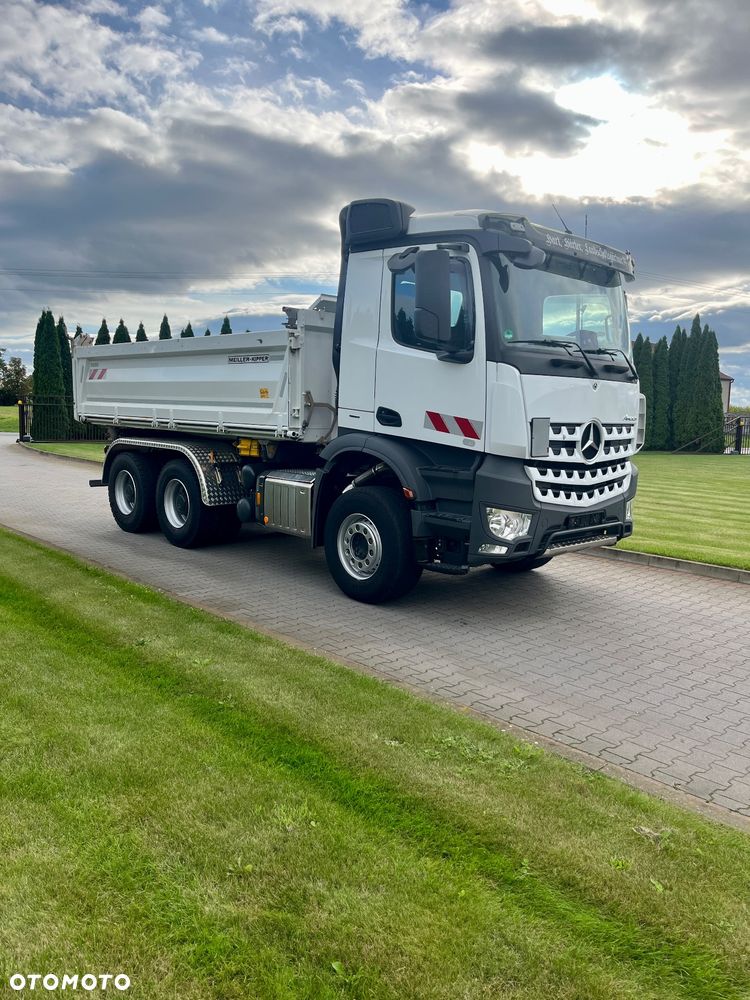 Mercedes-Benz AROC 3348 - 6