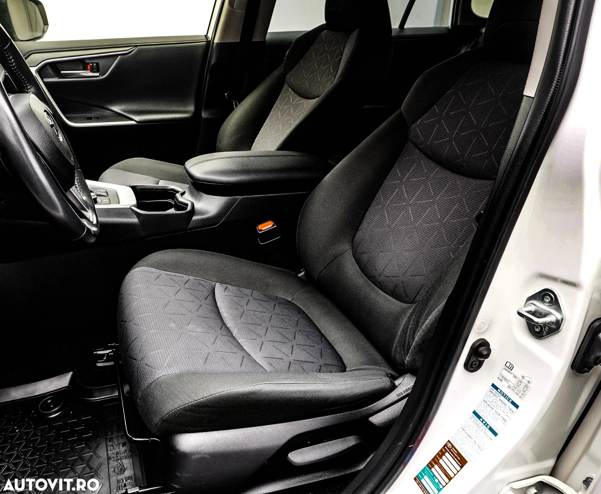 Toyota RAV4 2.5 Hybrid VVT-iE 4x4 Dynamic - 14