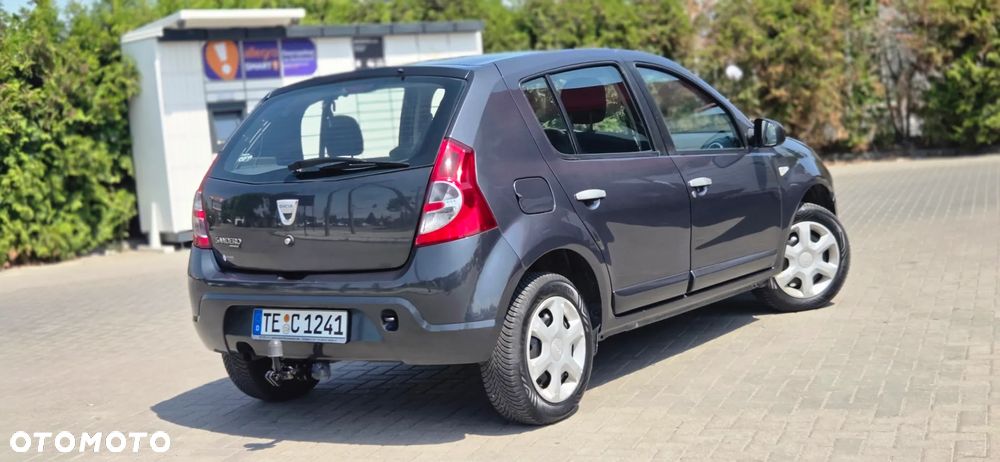 Dacia Sandero 1.2 16V Laureate - 13