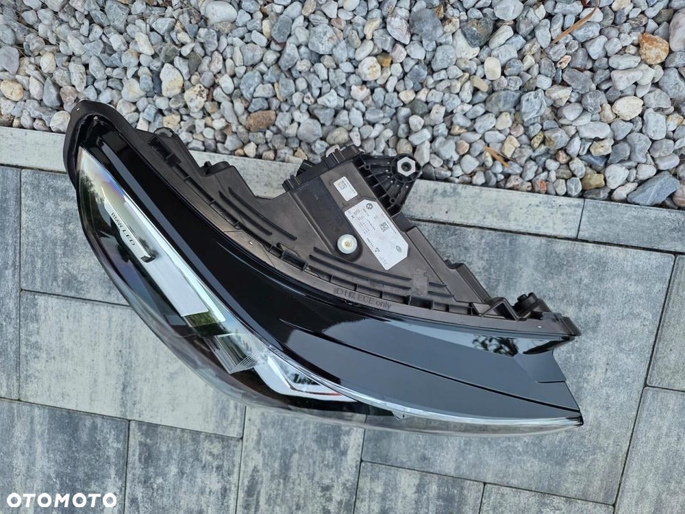 BMW X1 U11 Lampa prawa przód Full Led Adaptive 4A27816-01 Srebna - 7