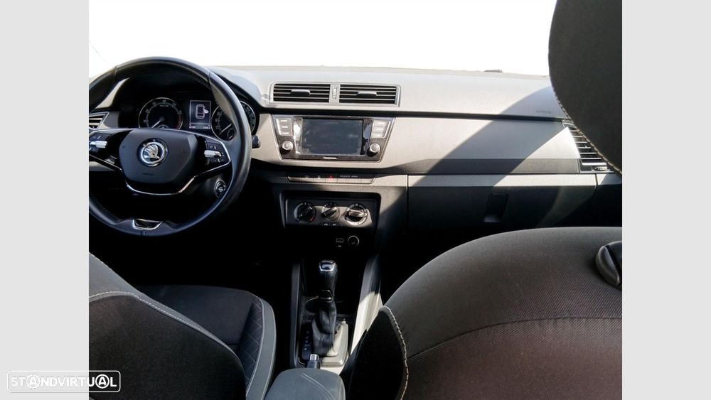 Skoda Fabia 1.0 TSI Ambition DSG - 19