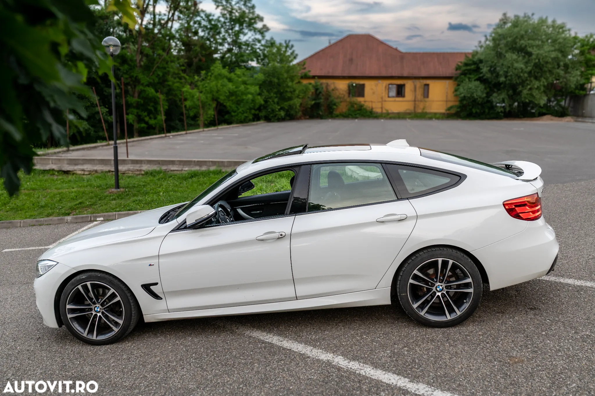 BMW Seria 3 325d GT Sport-Aut. M Sport - 6