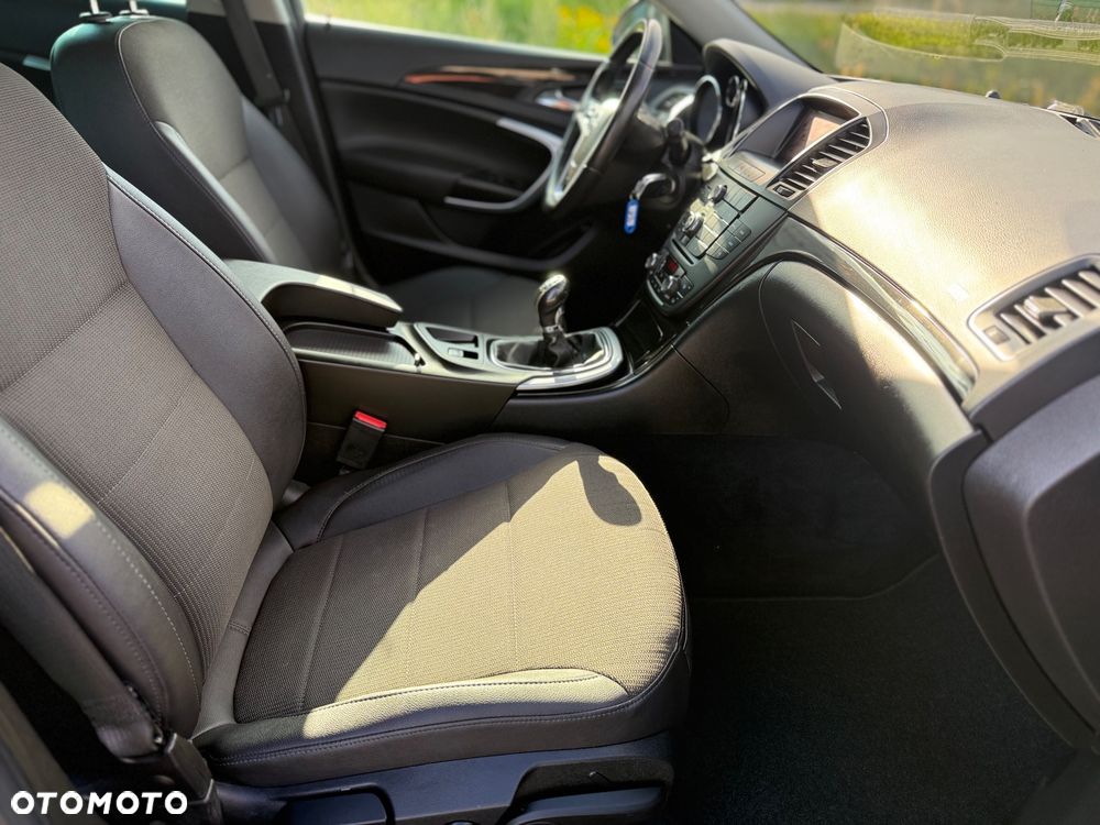Opel Insignia 1.8 Cosmo - 27