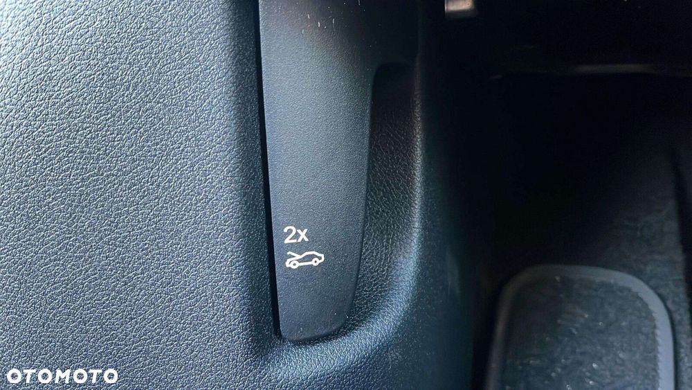 Mercedes-Benz CLA - 18