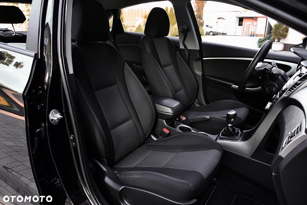 Hyundai i30 1.4 Comfort - 29