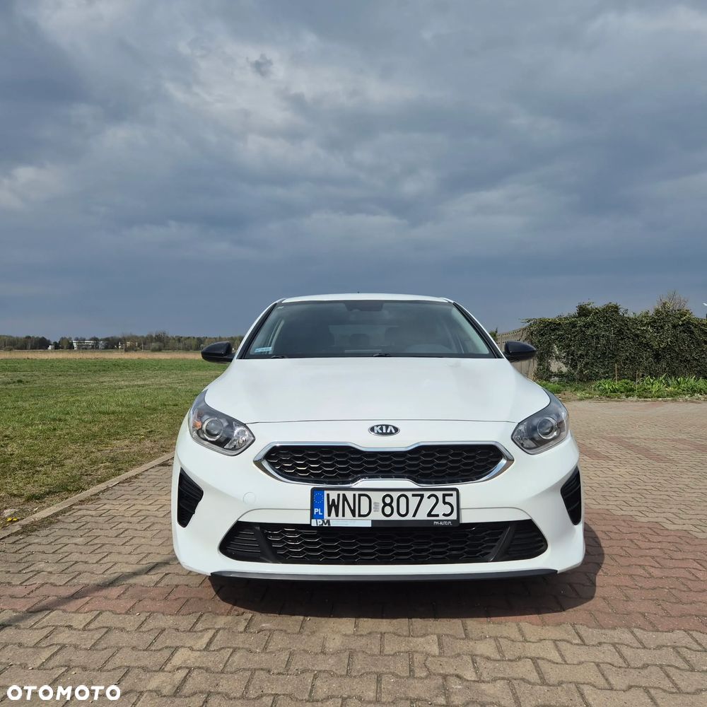 Kia Ceed 1.4 L Business Line - 2
