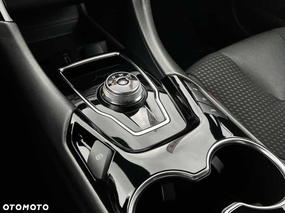 Ford Mondeo - 25