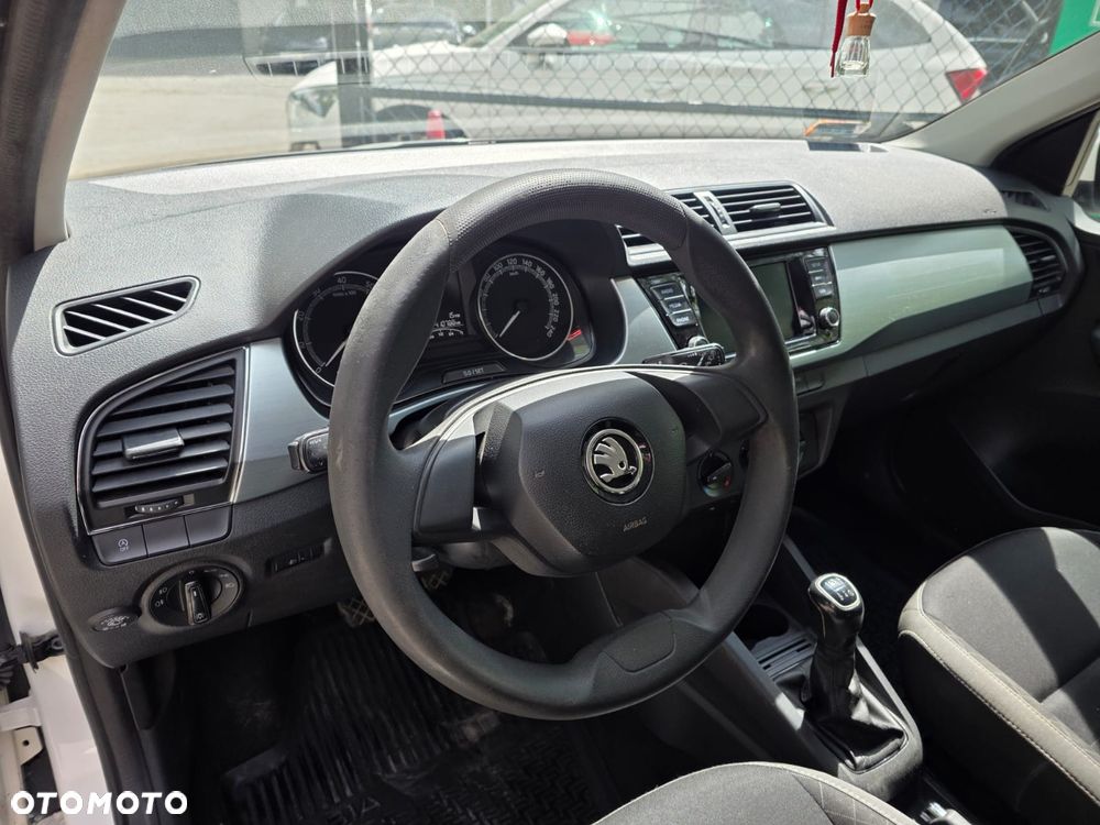 Skoda Fabia 1.0 Ambition - 15