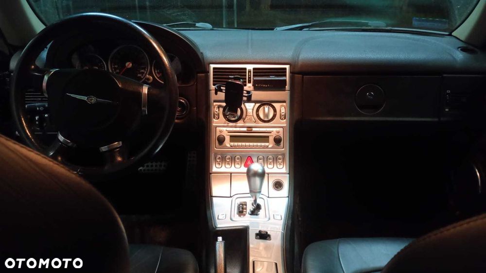 Chrysler Crossfire - 6