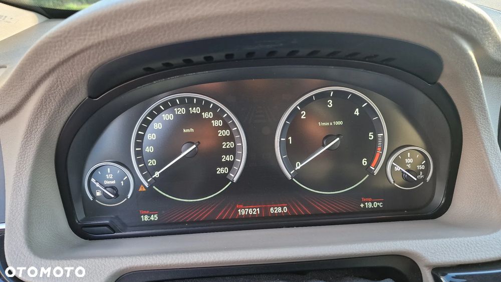 BMW 5GT 535d - 14