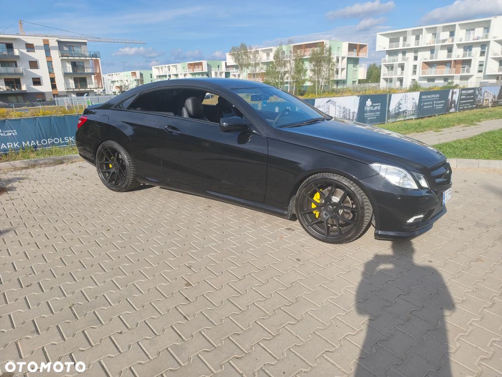 Mercedes-Benz Klasa E - 23
