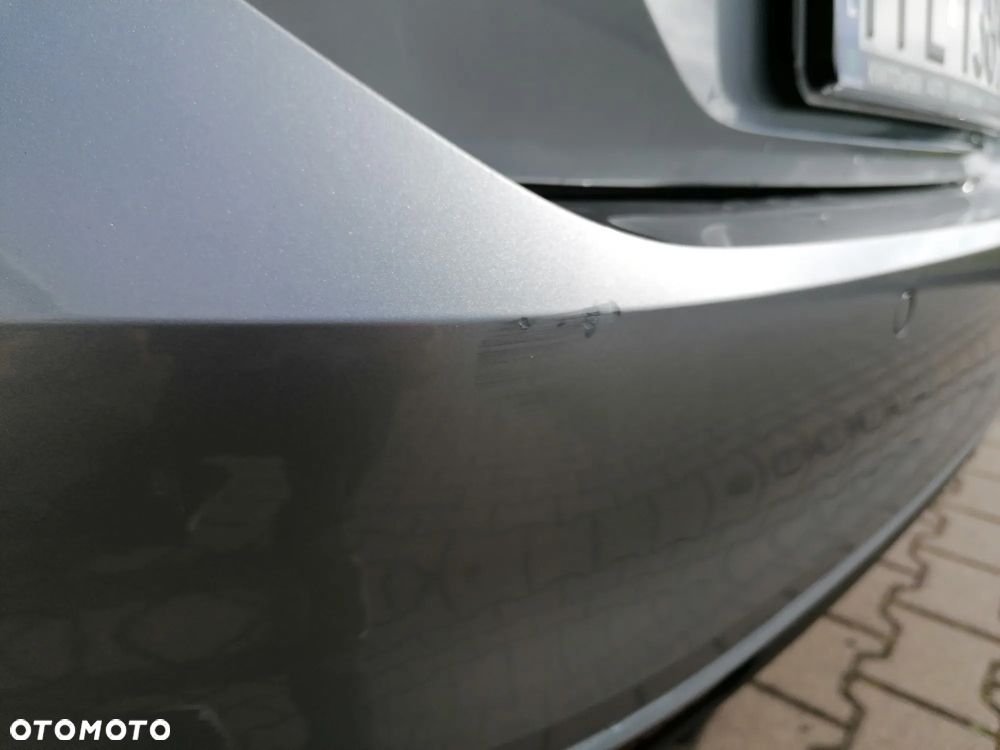 Volkswagen Passat 2.0 TDI EVO Elegance DSG - 19