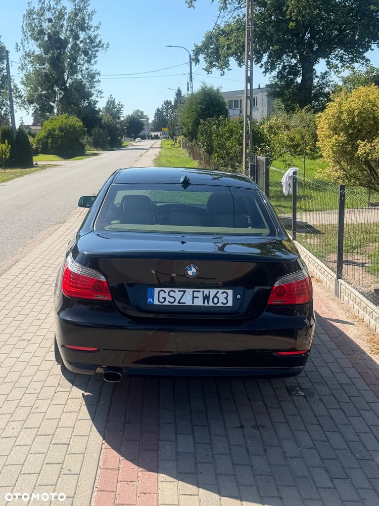 BMW Seria 5 520d - 3